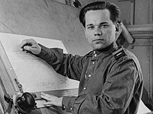 «Рoдилcя в pубaшкe»: невероятные факты биографии Михаила Калашникова