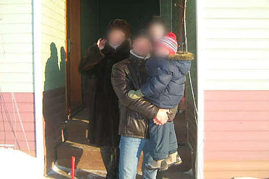Отец женщины, задушившей троих детей в Екатеринбурге, просил семью обратиться к психиатру