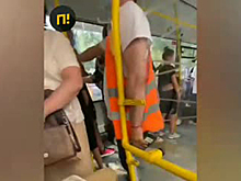 В России кондуктор разрешал бесплатно ездить в автобусе в обмен на надетые маски