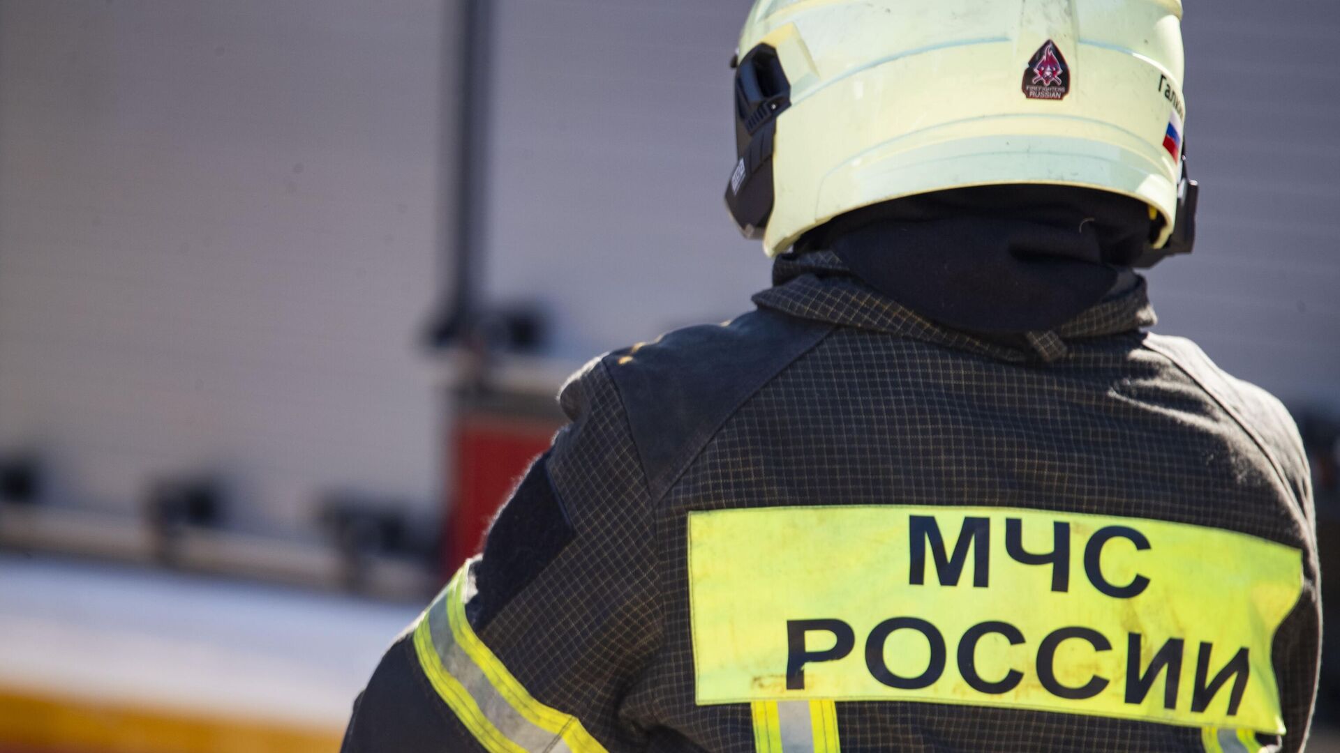 В Усть-Илимске площадь пожара в жилом доме возросла до 400 квадратных метров