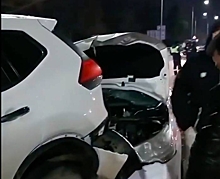 В Краснодаре на Ростовском шоссе столкнулись три автомобиля
