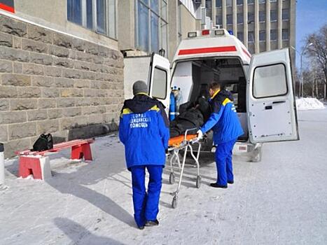 ЧП в Новосибирске: 93-летний ветеран жалуется на сотрудников скорой помощи