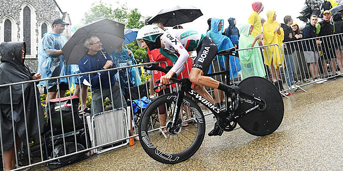 Уль выиграл 16-й этап «Тур де Франс», Власов поднялся в топ-8