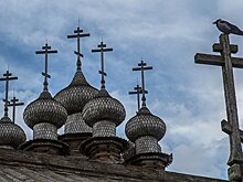 В РПЦ раскритиковали запрет свечей в деревянных памятниках Кижей