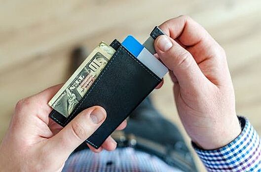 Почему люди закрывают кредитные карты Альфа-Банка?
