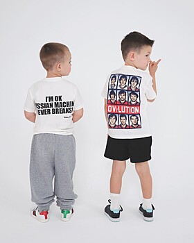 Александр Овечкин поделился новыми кадрами с Анастасией Шубской и детьми