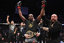 Хабиб Нурмагомедов попал в топ-5 величайших бойцов в истории UFC по версии Джона Джонса