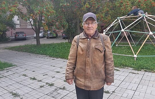 В Нижнем Тагиле 77-летний шахматист уже год живет на вокзале