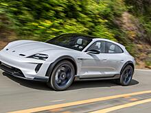 Porsche готовится представить Taycan Cross Turismo в 2020 году