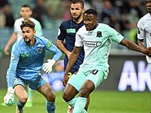 Триллер в южном дерби. Гол Кобнана возвращает «Краснодар» в чемпионскую гонку, но отправляет соседей в Первую лигу