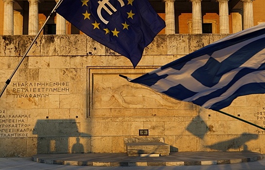 Греция ратифицировала соглашение о третьей кредитной программе