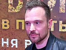 Актер Алексей Чадов обвинил бывшего друга в подделке документов