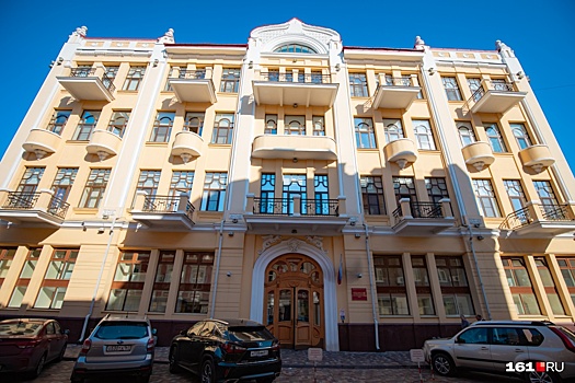 В Ростове фасады зданий предлагают окрасить в цвета охры