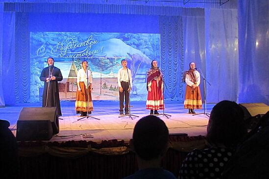 В Петербурге открывается фестиваль огня "Рождественская звезда"