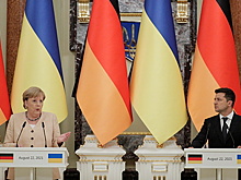 На Украине рассказали об обиде Меркель на Зеленского