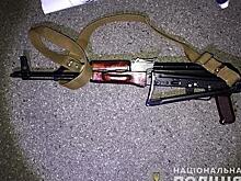 На Украине подросток отобрал у ветерана АТО автомат Калашникова и расстрелял его