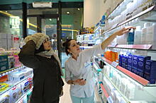 Столичные аптеки обязали предлагать недорогие аналоги лекарств