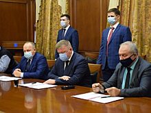 Михаил Исаев подписал соглашение о присоединении трех муниципалитетов к Саратову