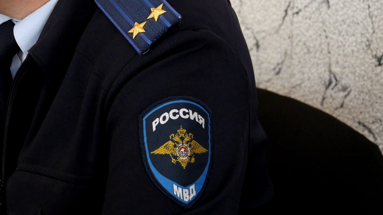 В отношении водителя иномарки, сбившего дорожных рабочих в Томске, возбуждено уголовное дело