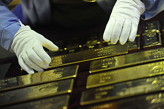 Россия более чем в два раза увеличила экспорт золота