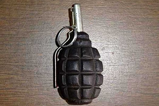 В Серове предмет, похожий на гранату, нашли в подъезде жилого дома