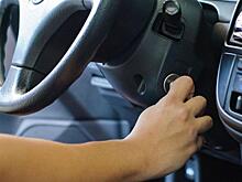 В Кильмезском районе мужчина угнал автомобиль и попал в ДТП