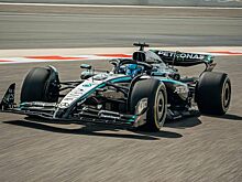 Тед Кравиц: Новый автомобиль Mercedes – это серебристо-чёрный Red Bull