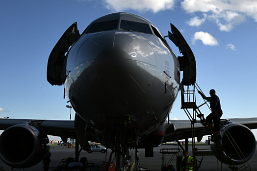 Пассажиров призвали не паниковать из-за массовых авиапроисшествий с Superjet 100