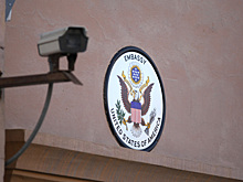 "Неловкое молчание": в США провалилась презентация "умных" очков