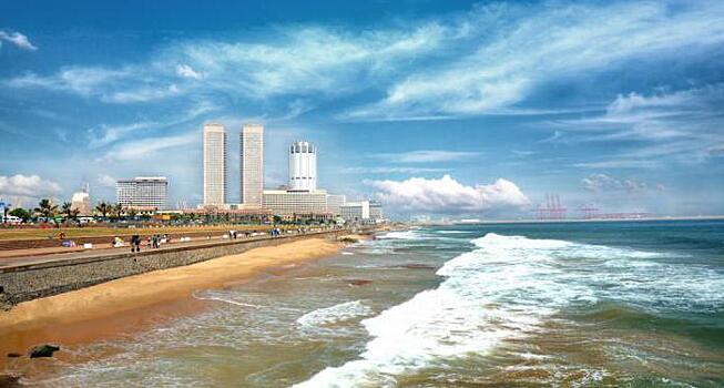 Привитых туристов избавили от карантина на Шри-Ланке