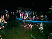 СМИ: судно с сотней пассажиров столкнулось с траулером в Бангладеш