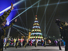 Кыргызстанцы будут отдыхать четыре дня на Новый год