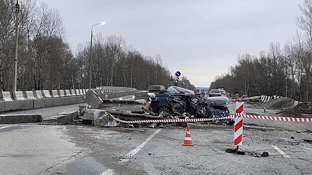 ВИДЕО: В страшном ДТП в Хакасии водителю Lexus оторвало голову (18+)