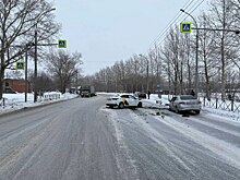 В Новосибирске водитель потерял управление и устроил ДТП на улице Станционной