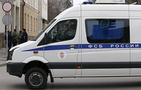 Сотрудники ФСБ пришли с обысками в МВД