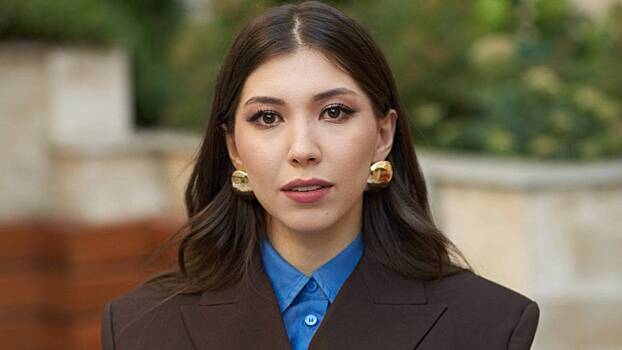 Дизайнер Мегре назвала цвета и принты, которые будут в моде весь 2025 год