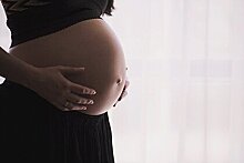Раскрыт рекомендуемый срок между прививкой от COVID-19 и зачатием ребенка