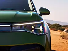 Кроссовер Volkswagen Taos 2025 стал стильнее и мощнее