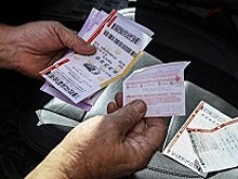Житель США стал миллиардером, купив лотерейный билет за 2 доллара