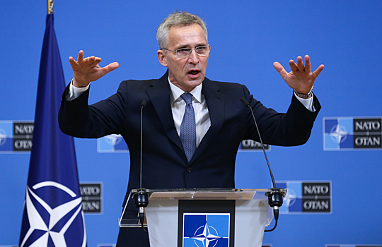 Столтенберг призвал НАТО не повторять «российской ошибки» с Китаем