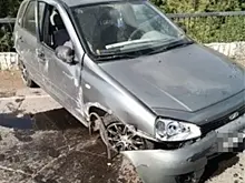 В Самарской области "Калина" вылетела с дороги и врезалась в бетонный отбойник