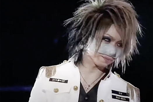 Басист и вокалист группы The Gazette умер в 42 года вслед за их барабанщиком