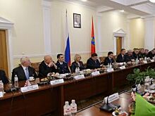 В Орле прошла встреча властей, ветеранов и поисковиков