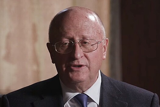 Гинцбург оценил перспективу создания вакцины-жвачки в России