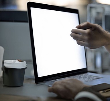 Блогерам китайской соцсети Weibo порекомендовали не говорить об экономике