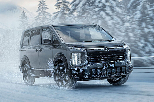 Обновленный минивэн Mitsubishi Delica D:5 предложен с прежним дизелем