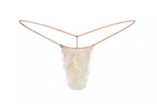 Подарок в прямом эфире лишил телеведущую дара речи