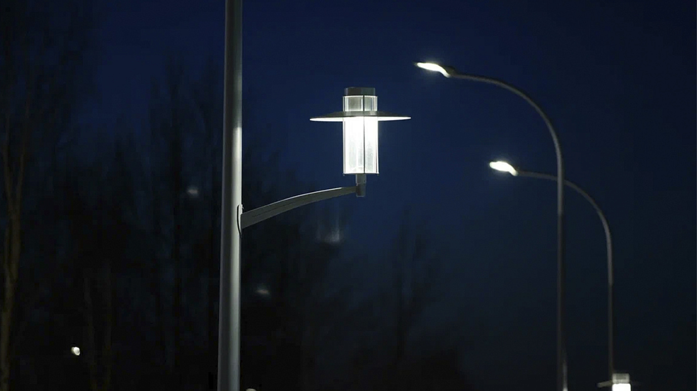 Власти Салехарда ищут подрядчика для технического обслуживания городского освещения