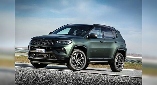 «Китаец» подкрался незаметно: обновлённый Jeep Compass показали в Европе