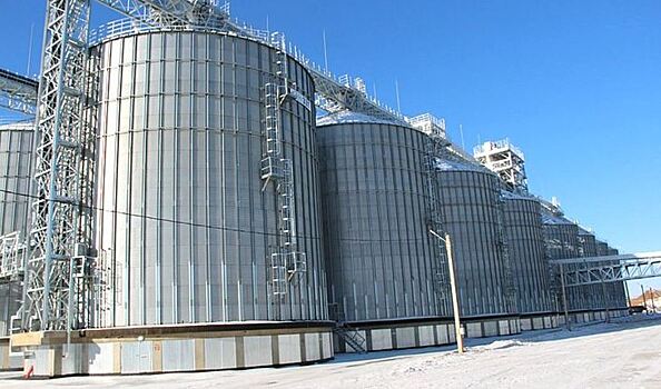В Забайкальском крае работает первый в мире зерновой спецтерминал полного цикла